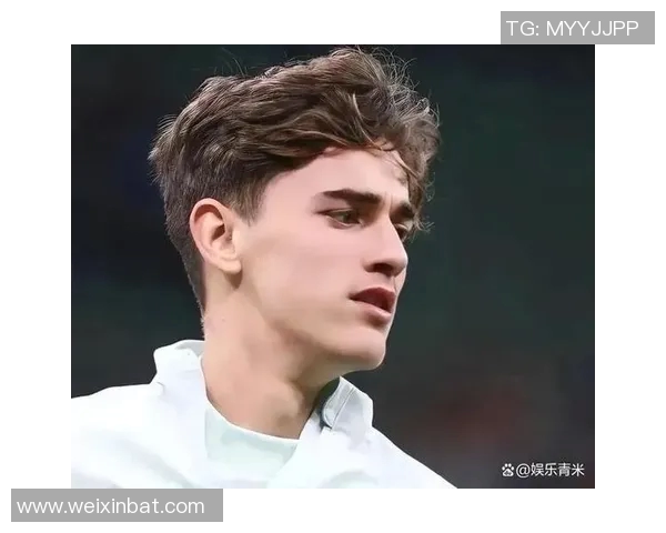 体格最为强壮的足球球星力量与激情并存的绿茵传奇